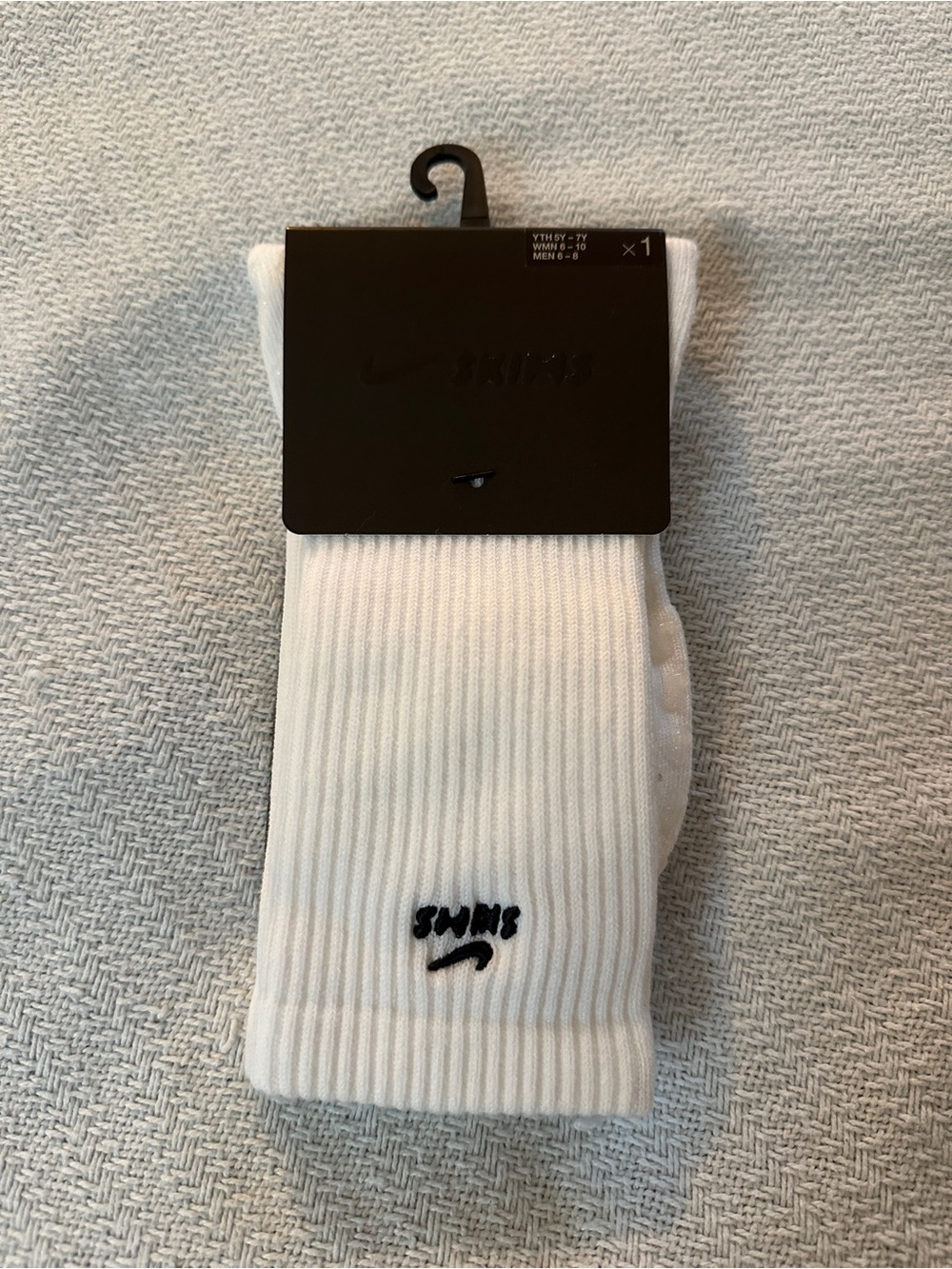 Nike SKIMS White Pilates Grip Crew Socks